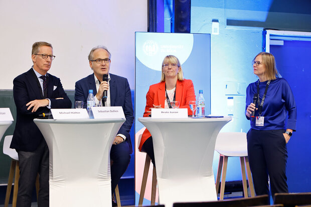 Prof. Dr. Michael Hüther (Institut der deutschen Wirtschaft), Prof. Dr. Sebastian Dullien (IMK), Dr. Beate Baron (Bundesministerium für Wirtschaft und Energie. Moderation: Dr. Kristin Biesenbender (ZBW)