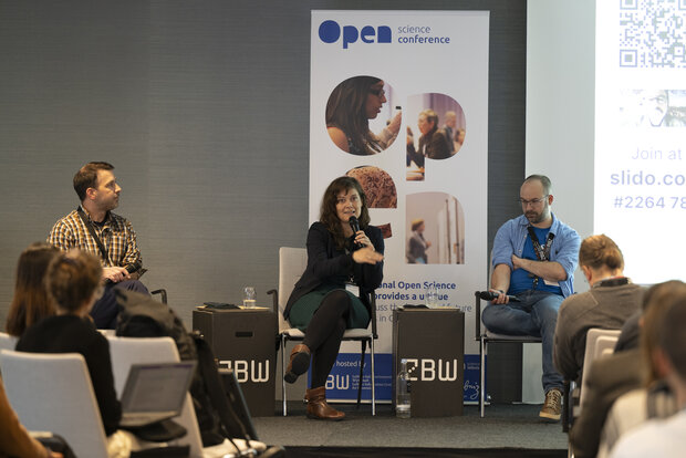 Panel Diskussion "The role of Open Science in safeguarding the research enterprise"